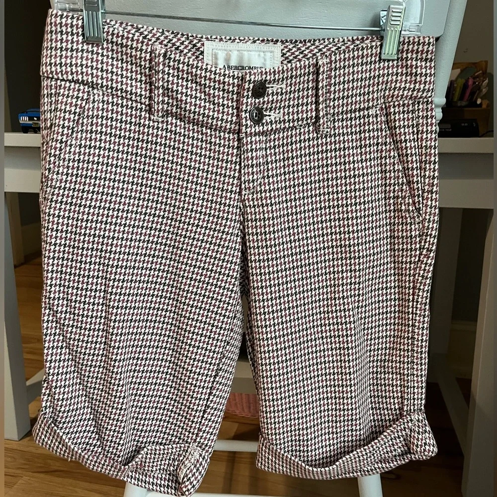 Abercrombie and Fitch Houndstooth Bermuda Shorts Cotton Walking Womens 00